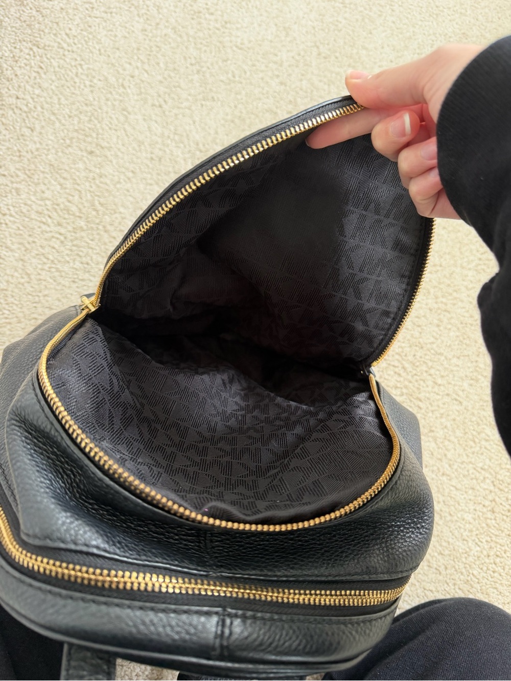 Michael Kors Black Pebbled Leather Backpack Gold Hardware Medium - Picture 10 of 16